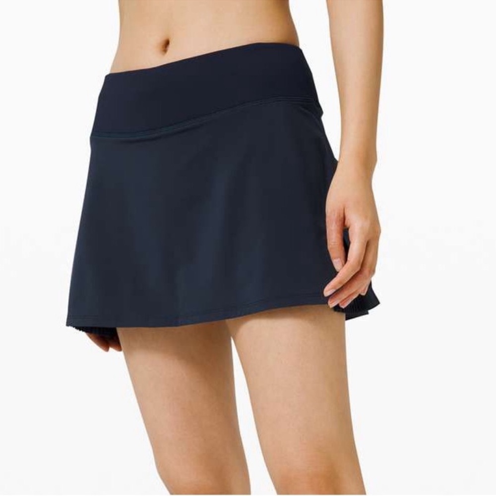 Lululemon Athletica Play Off The Pleats Tennis Skirt Size 8 Black